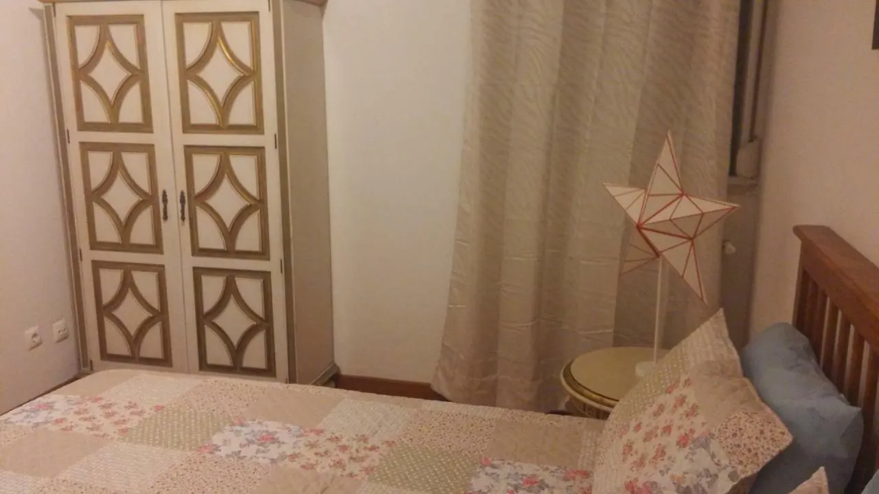 Encarnacao Metro 1/2 Apartment Lisbon